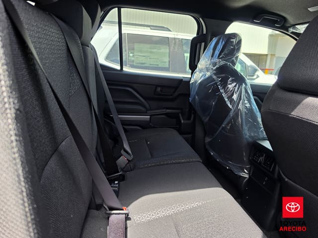 Toyota 4Runner SR5 2026