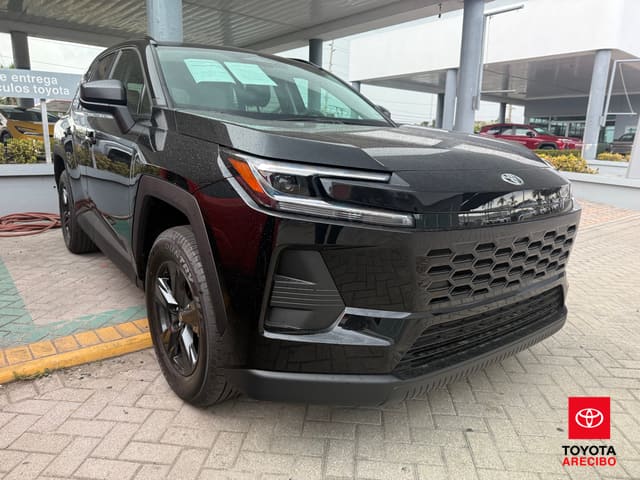 Toyota RAV4 LE 2026