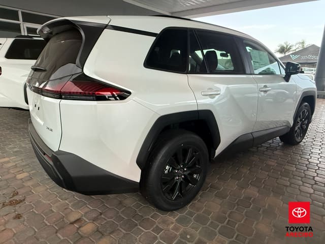 Toyota RAV4 XLE Premium 2026