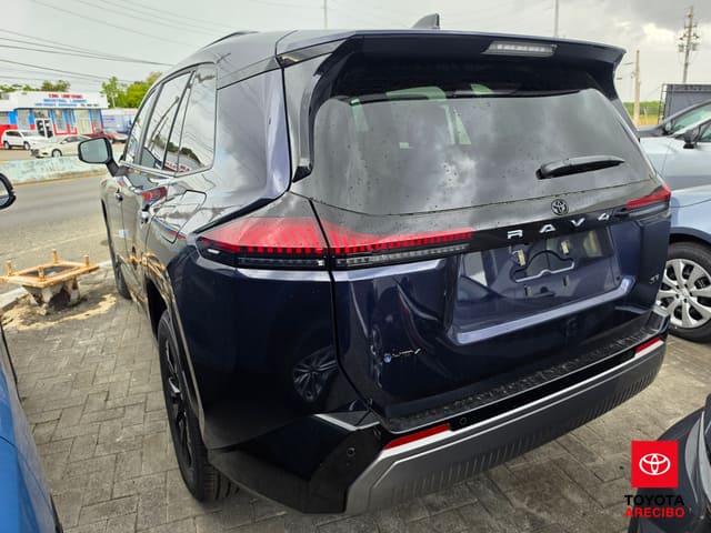 Toyota RAV4 SE 2026