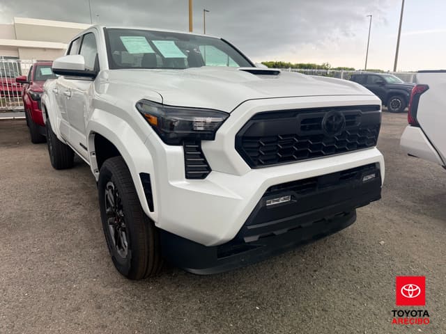 Toyota Tacoma 2WD SR5 2026
