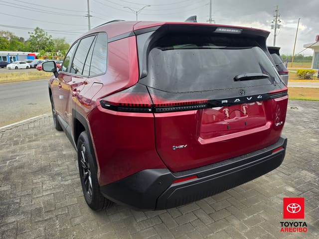 Toyota RAV4 XLE Premium 2026