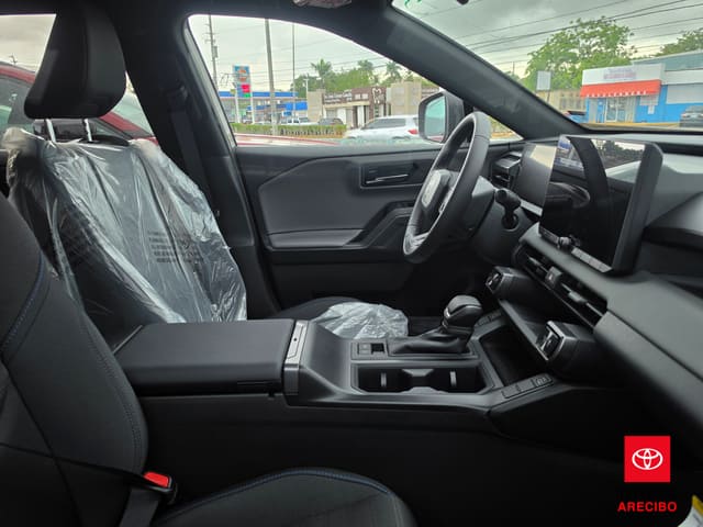 Toyota RAV4 SE 2026