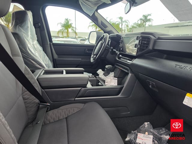 Toyota Tundra 4WD SR 2026