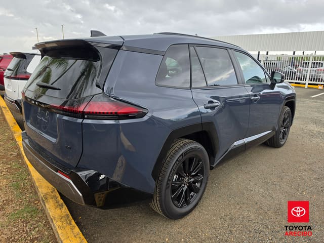 Toyota RAV4 SE 2026