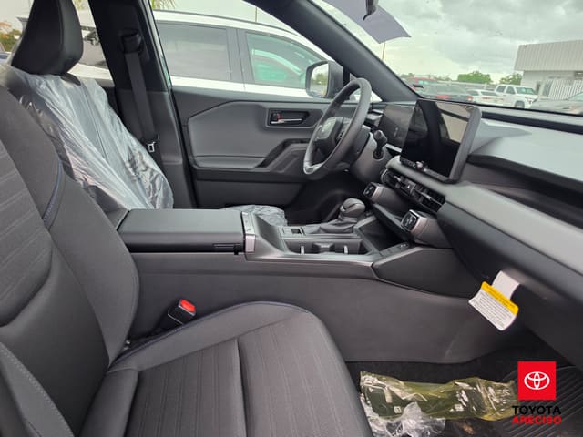 Toyota RAV4 SE 2026