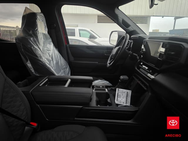 Toyota Tundra 4WD SR 2026