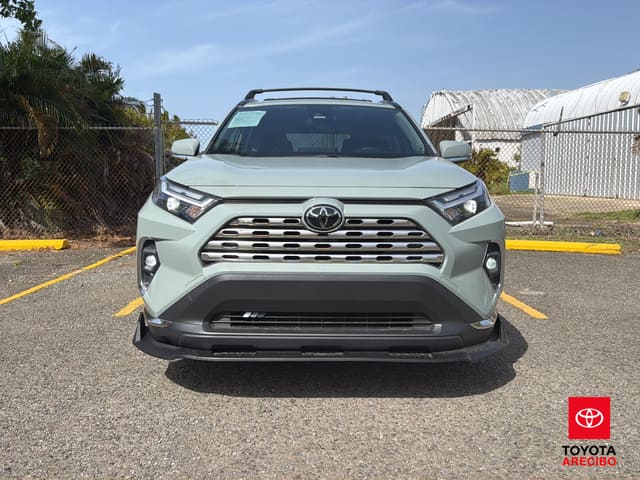 Toyota RAV4 XLE 2023