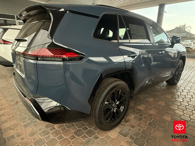 Toyota RAV4 SE 2026