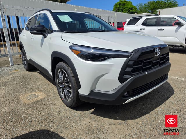 Toyota Corolla Cross XLE 2026