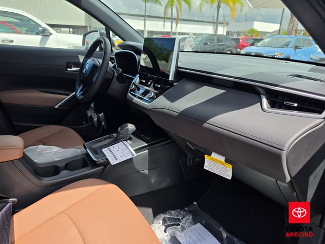 Toyota Corolla Cross XLE 2026