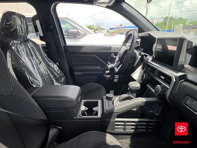 Toyota 4Runner SR5 2026