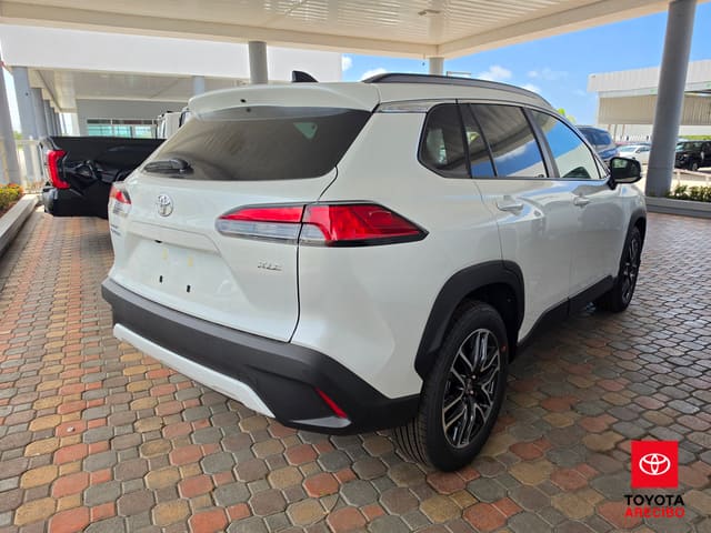 Toyota Corolla Cross XLE 2026