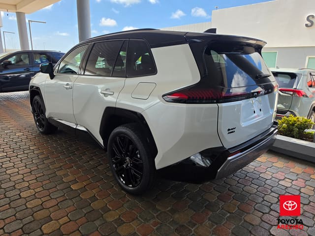 Toyota RAV4 XSE 2026
