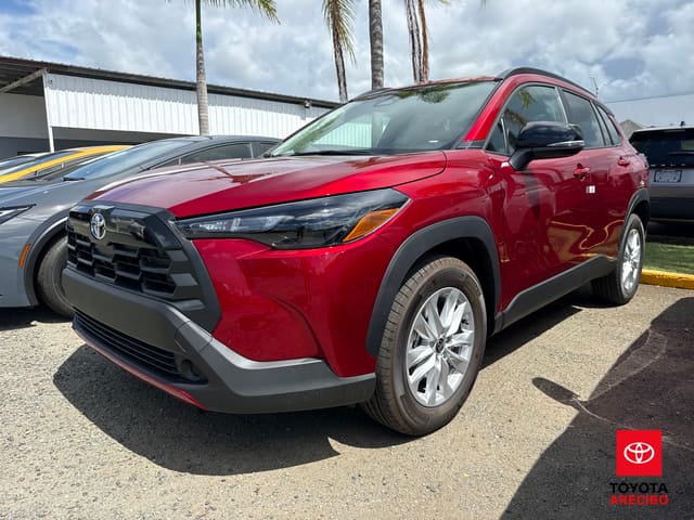Toyota Corolla Cross LE 2026