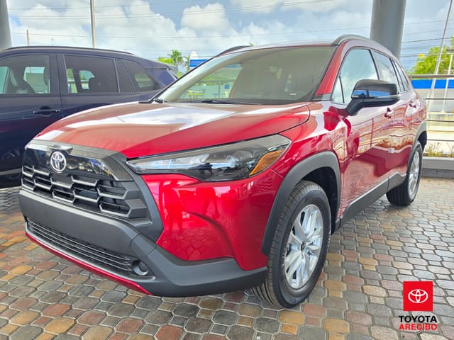 Toyota Corolla Cross LE 2026