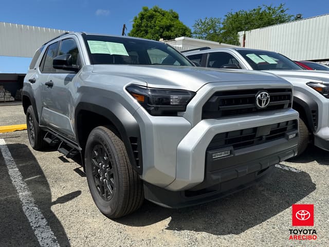 Toyota 4Runner SR5 2026