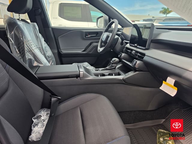 Toyota RAV4 SE 2026