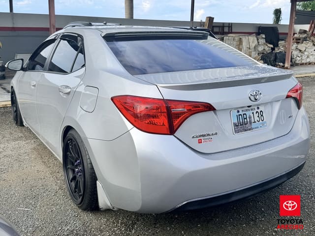 Toyota Corolla SE 2017