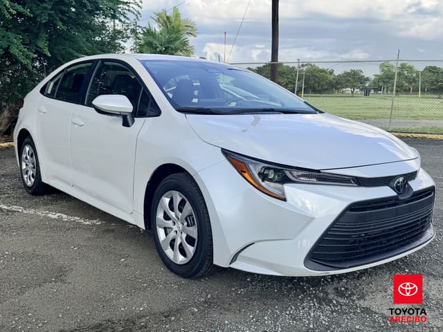 Toyota Corolla LE 2025