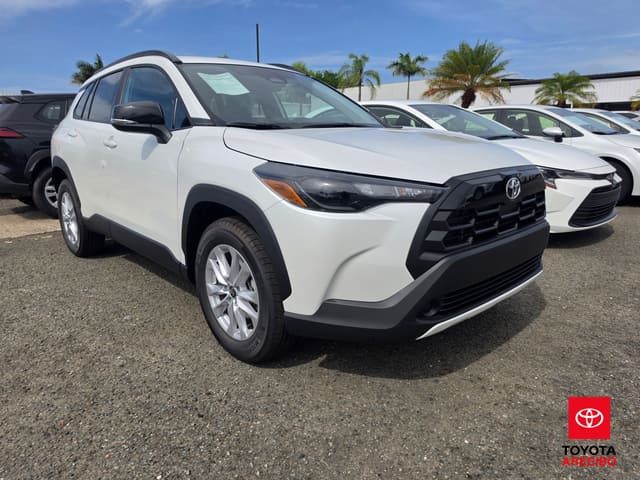 Toyota Corolla Cross LE 2026