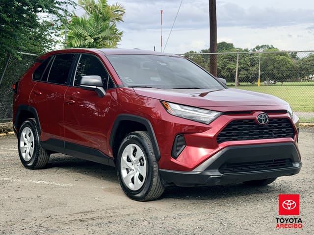 Toyota RAV4 LE 2025