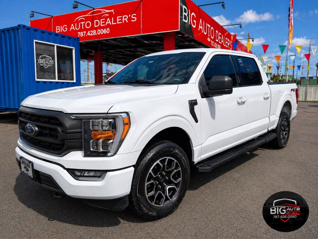 2023 Ford F-150 XL 4x4 SuperCrew 5-1/2 Box's photo