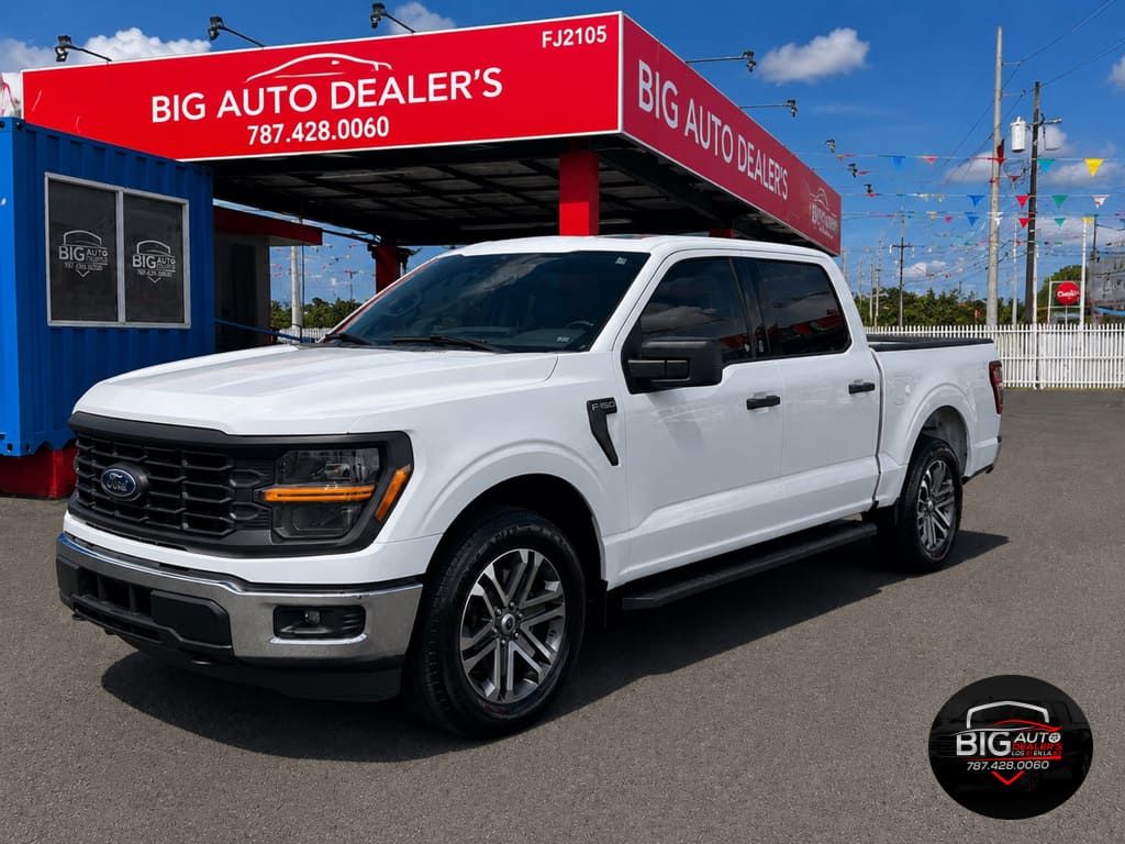 2024 Ford F-150 XL SuperCrew 5-1/2 Box's photo