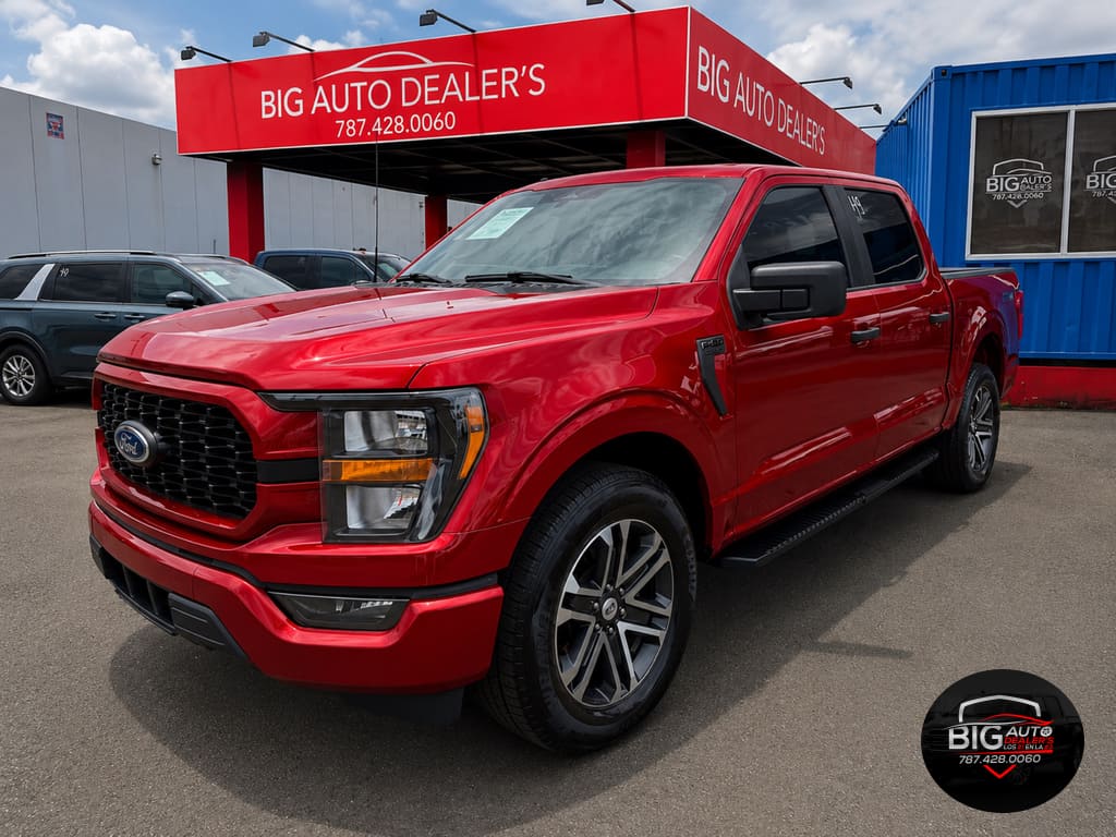 2023 Ford F-150 XL SuperCrew 5-1/2 Box's photo