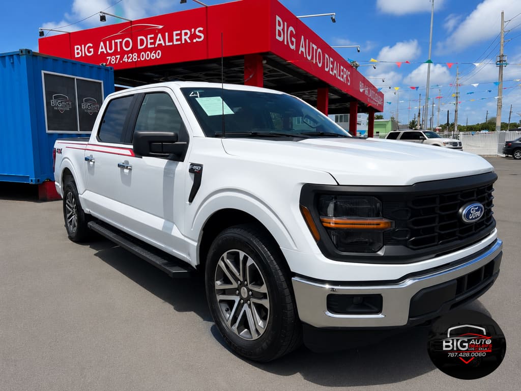 2024 Ford F-150 XL SuperCrew 5-1/2 Box's photo
