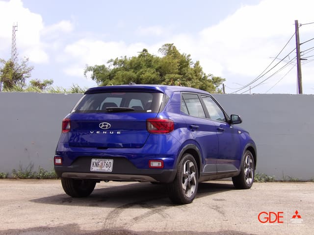 2025 Hyundai Venue SE