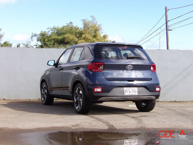 2023 Hyundai Venue SE