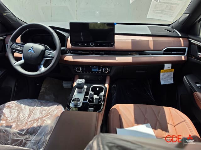 2026 Mitsubishi Outlander SEL