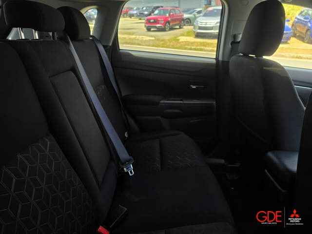 2025 Mitsubishi Outlander Sport S