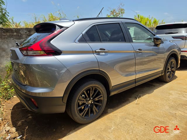 2026 Mitsubishi ECLIPSE CROSS LE