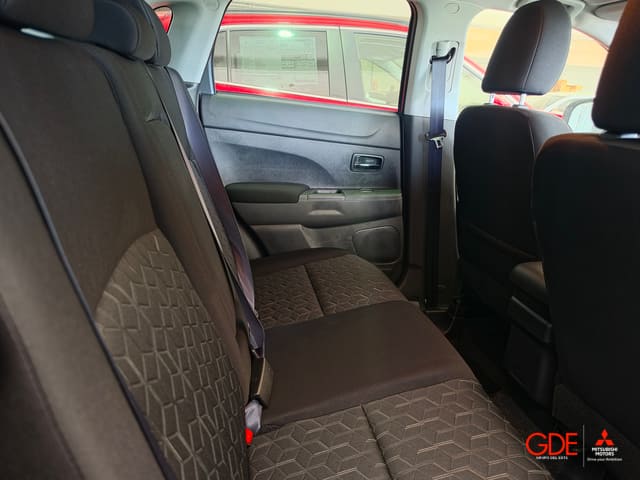 2025 Mitsubishi Outlander Sport S