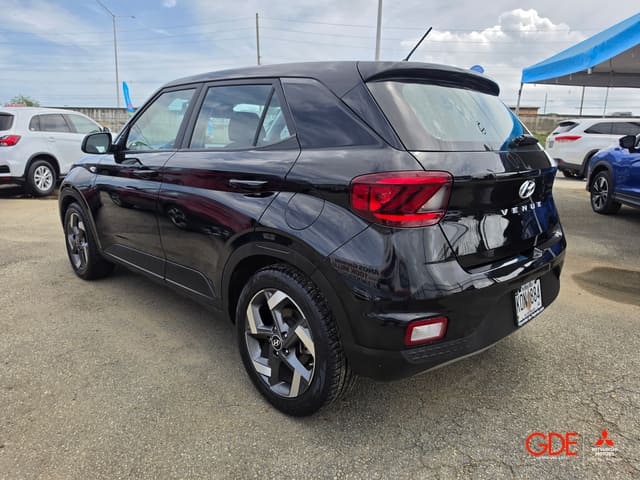 2025 Hyundai Venue SE