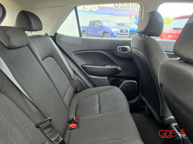 2025 Hyundai Venue SE