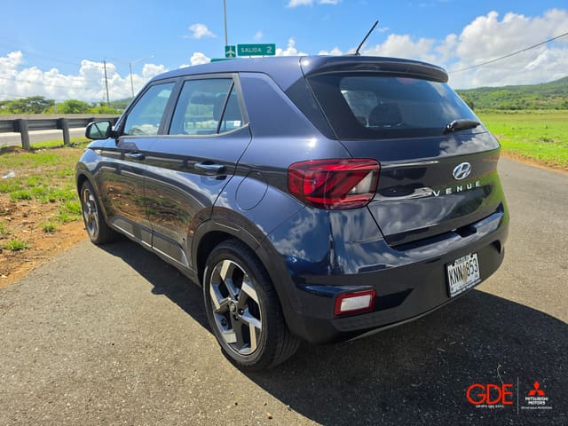 2025 Hyundai Venue SE