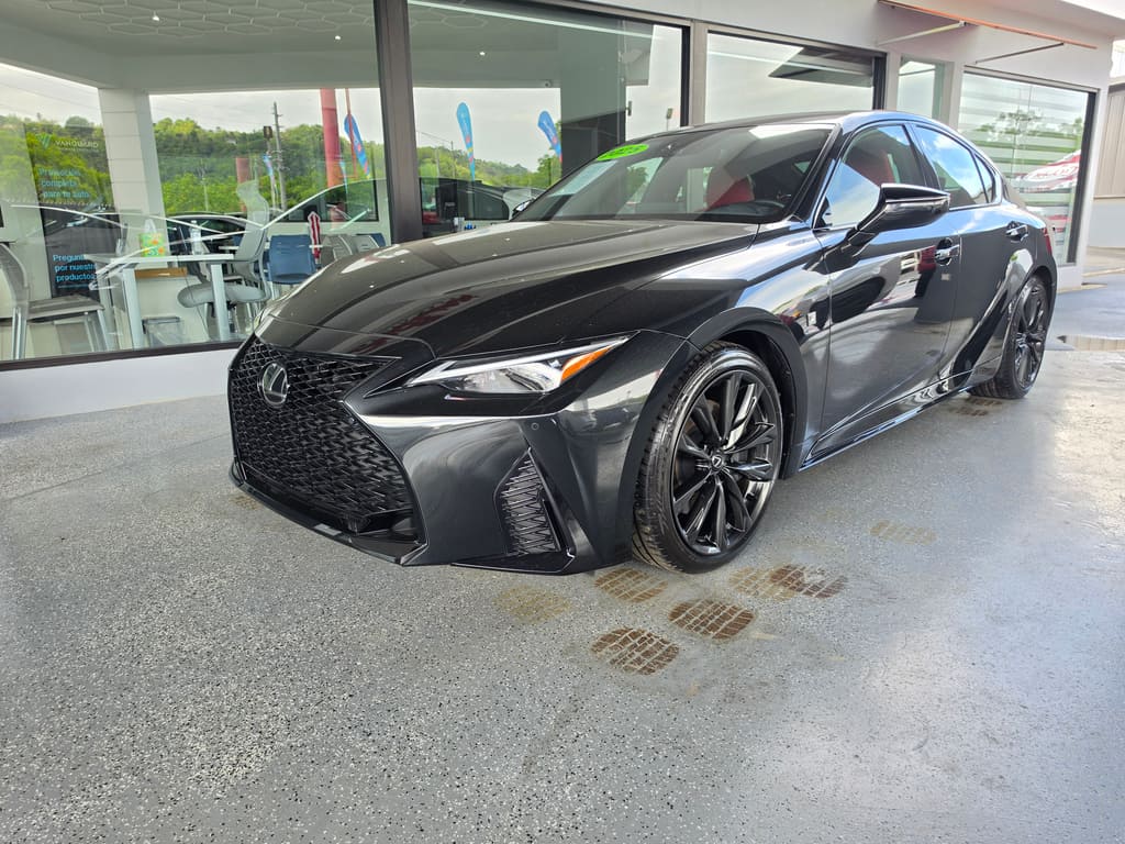 Lexus Invent 2025 Lexus IS IS 300 F SPORT - Caguax Auto
