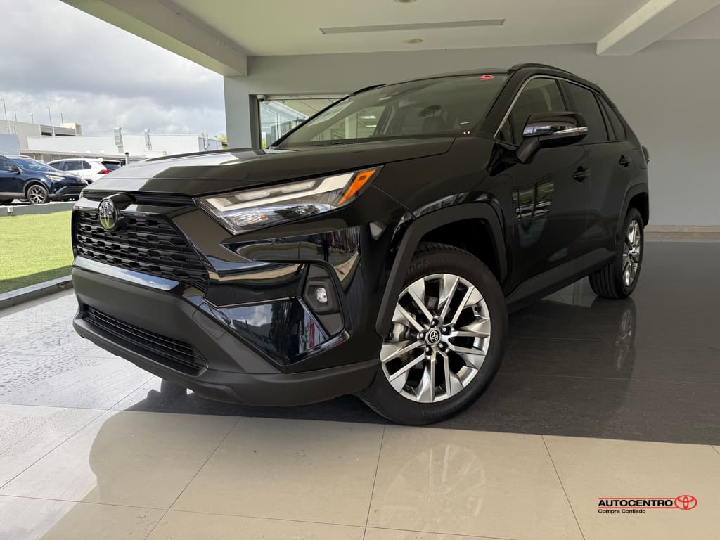 2025 Toyota RAV4 XLE Premium FWD's photo