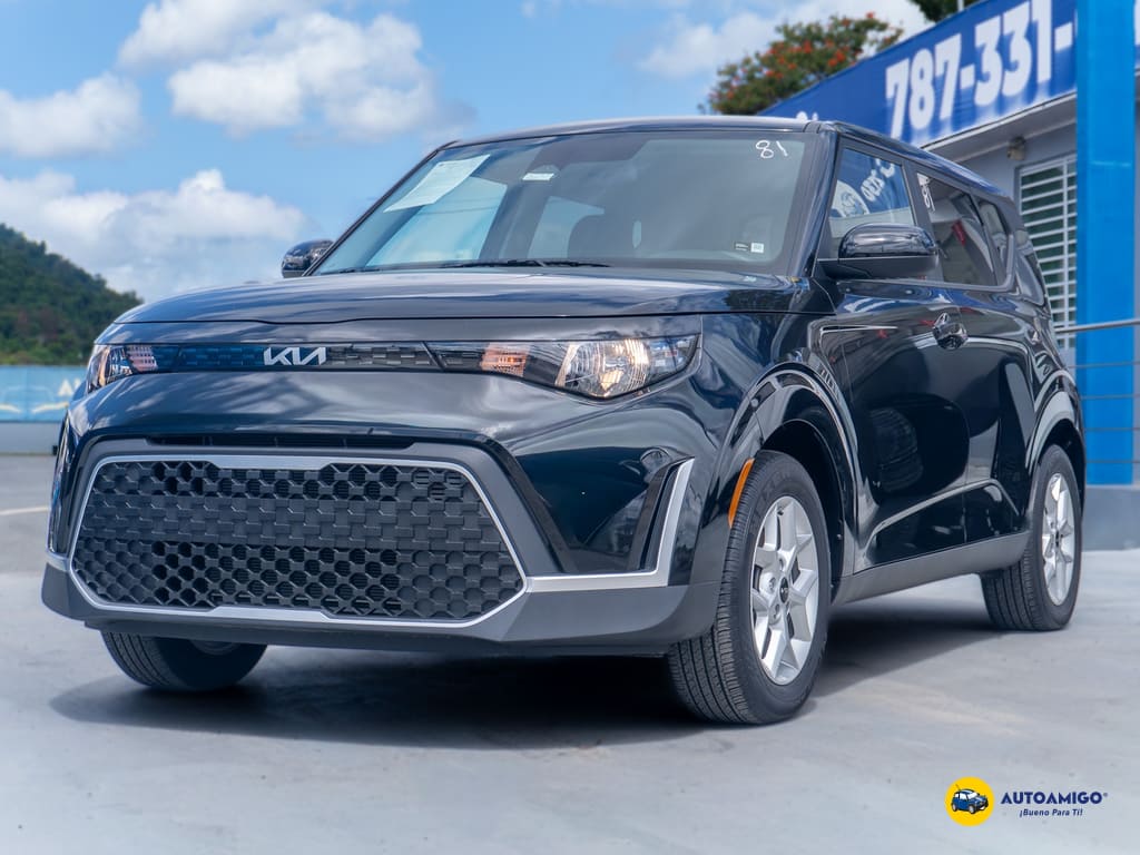 2025 Kia Soul 2.0L LX IVT's photo