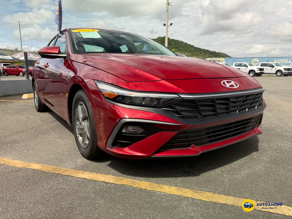 2024 Hyundai Elantra 2.0 SE IVT's photo