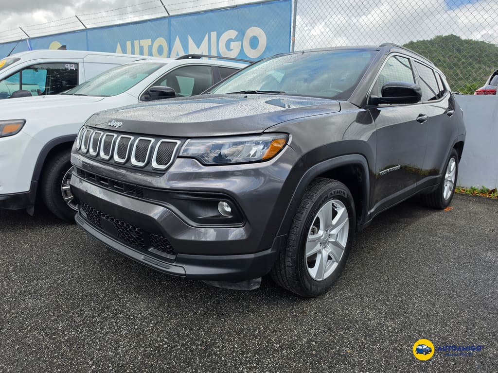 2022 Jeep Compass Latitude's photo