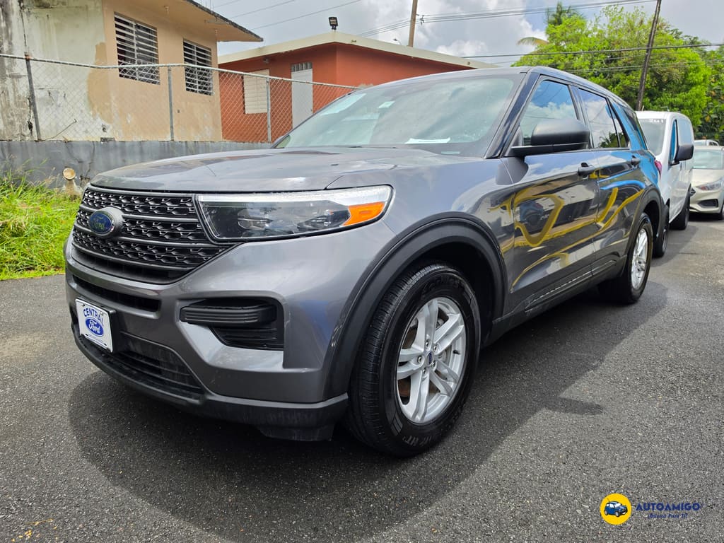 2022 Ford Explorer Base RWD's photo