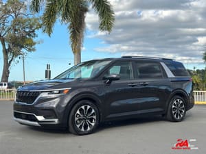 2023 Kia Carnival