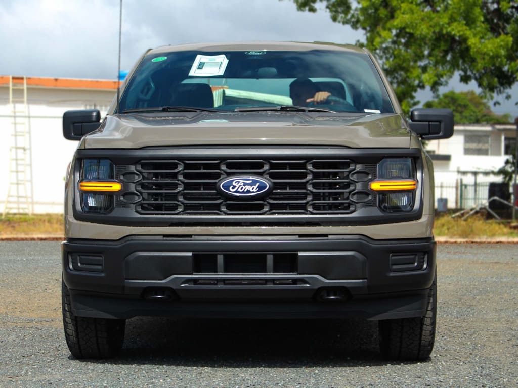 2025 Ford F-150 STX - Photo 2