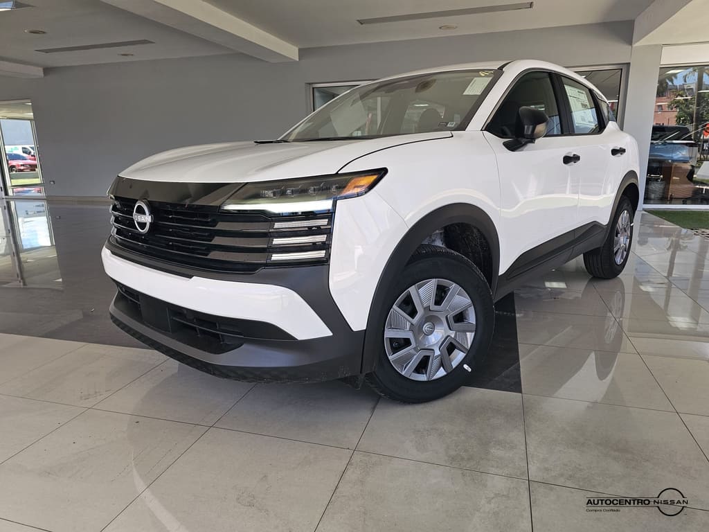 2026 Nissan Kicks 2.0 S's photo
